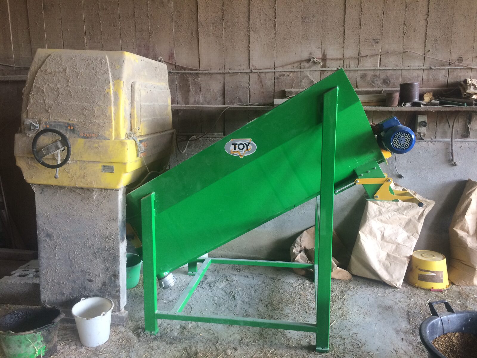 Agricultural machinery โ project 35