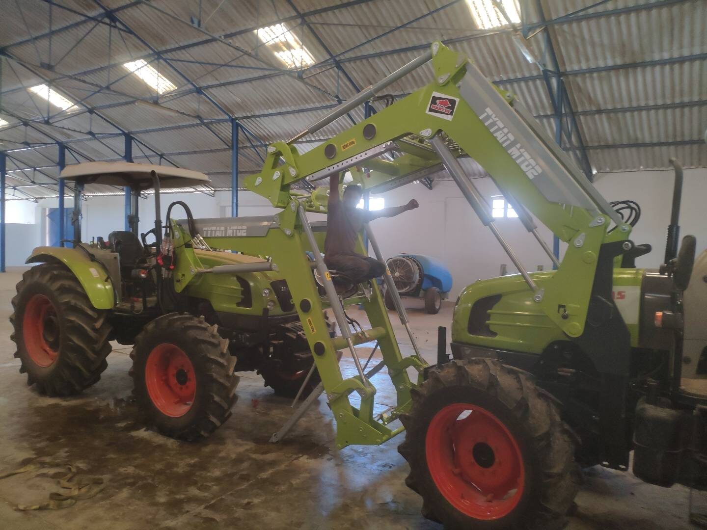 Tractor implements and equipment — project 9