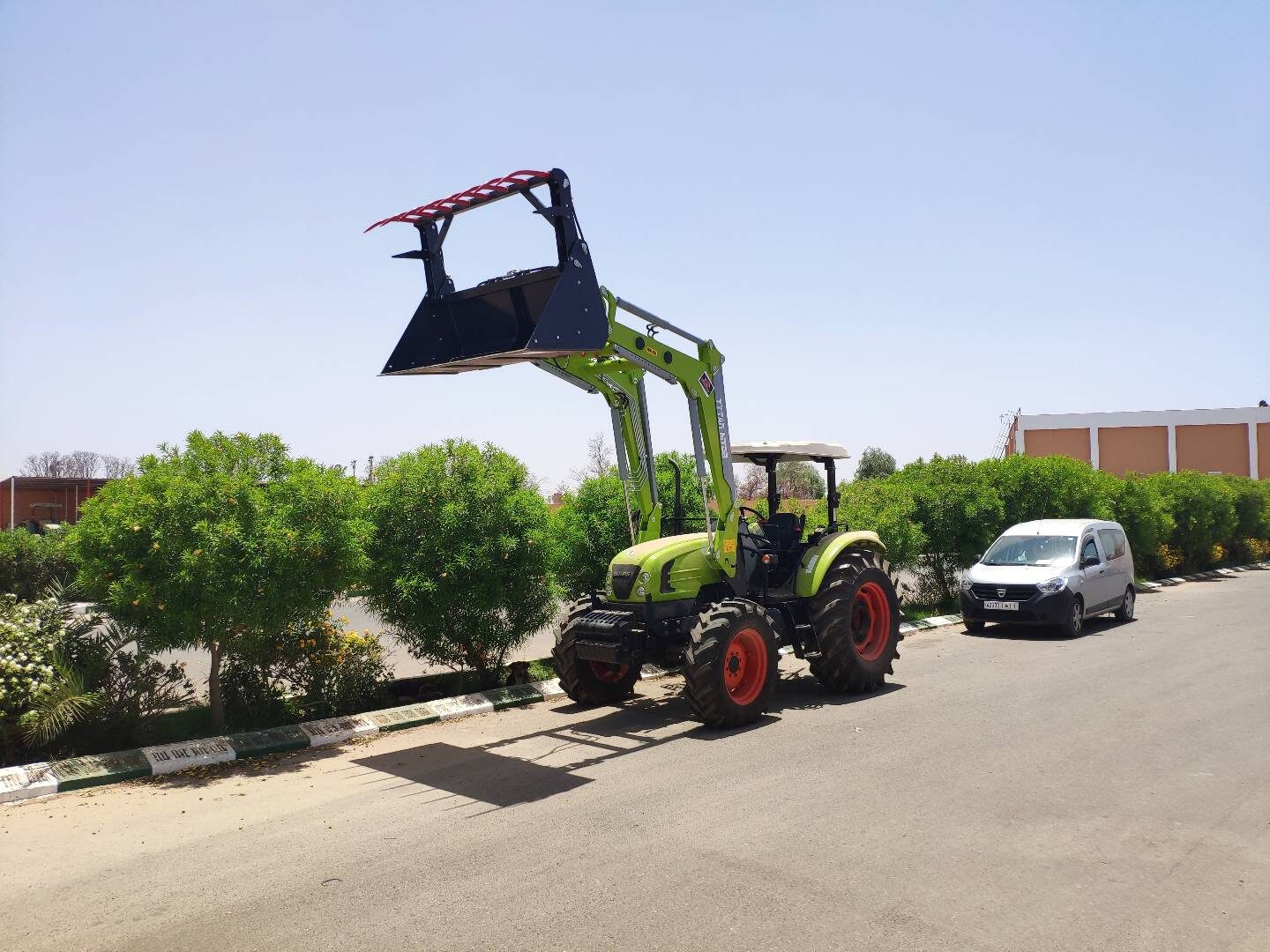 Tractor implements and equipment — project 10